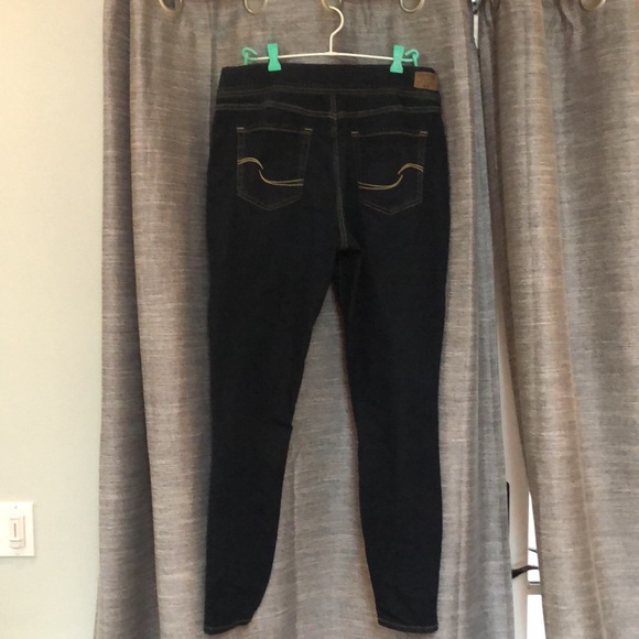 Levi’s pull on shaping skinny; long - Picture 3 of 3